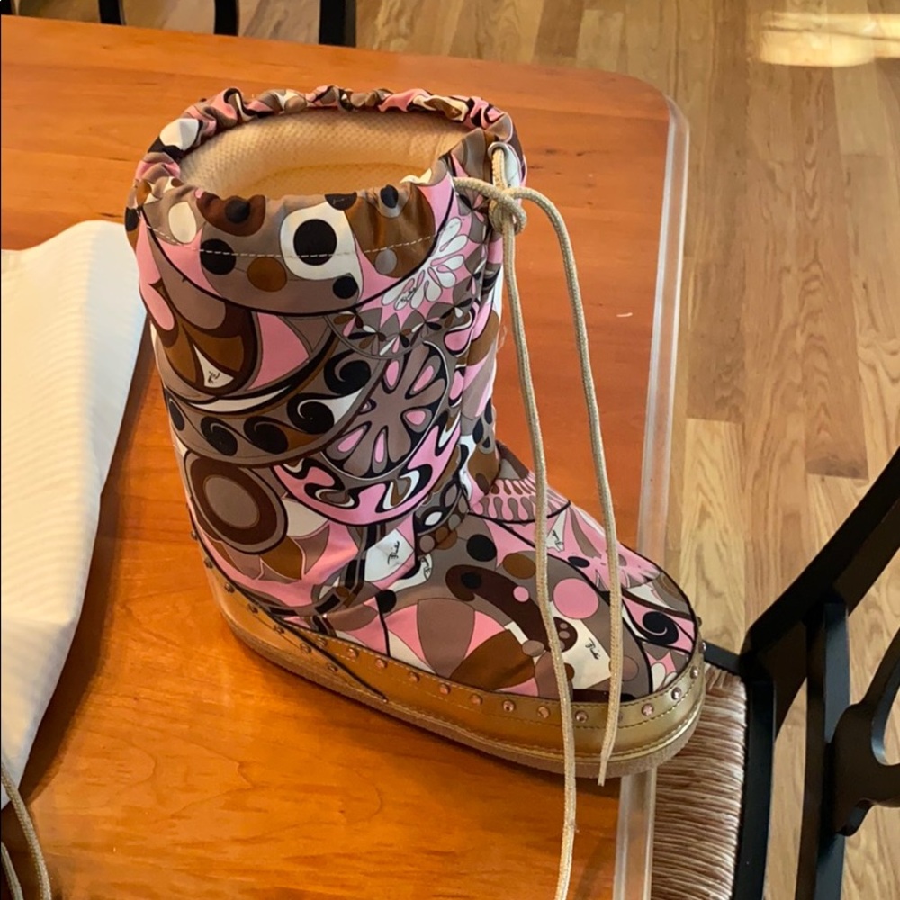 Emilio Pucci Moon Boots - Worn Twice